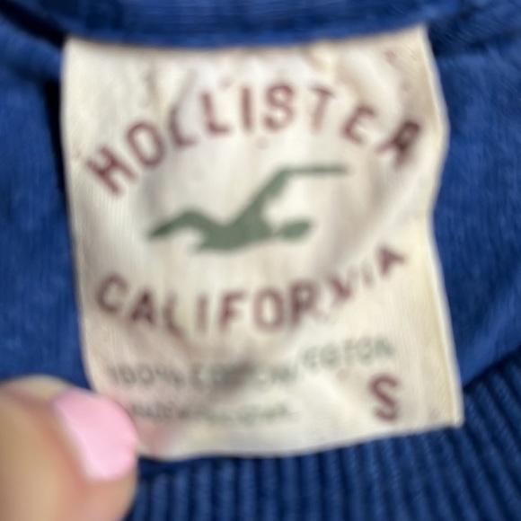 Mens Hollister tshirt, size S, super soft material!  Machine washable and - Picture 3 of 3